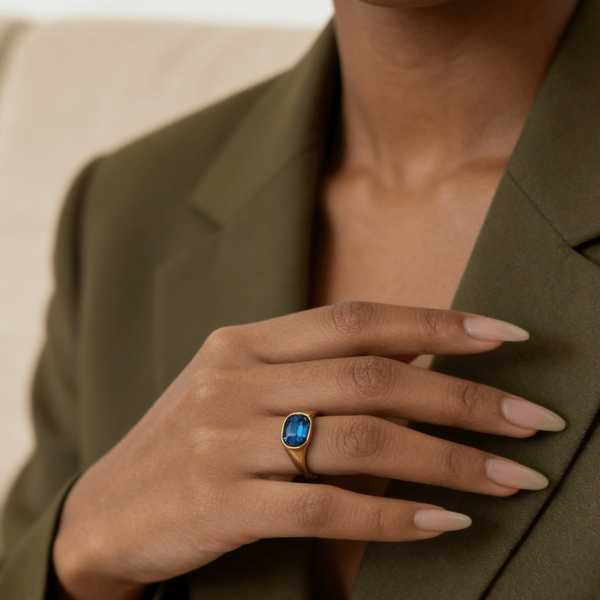 Blue Emerald Cut Ring, photo 3