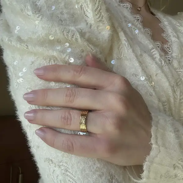 Crystal Ribbed Ring, photo 4