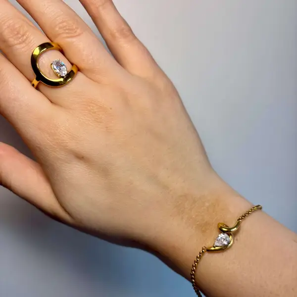 Teardrop Curve Bracelet, photo 6
