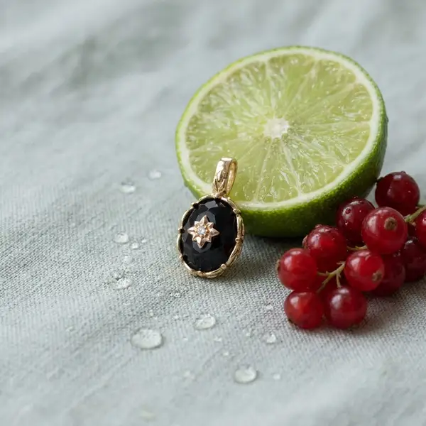Vintage Black Onyx Starburst Charm, photo 4