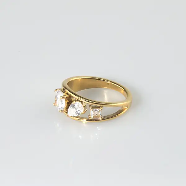 Mixed Cut Three Stone Ring, photo 3