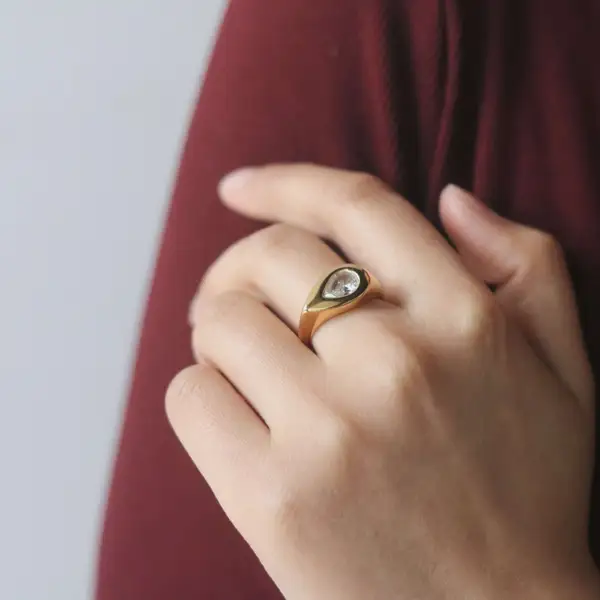 Pear Bezel Signet Ring, photo 2