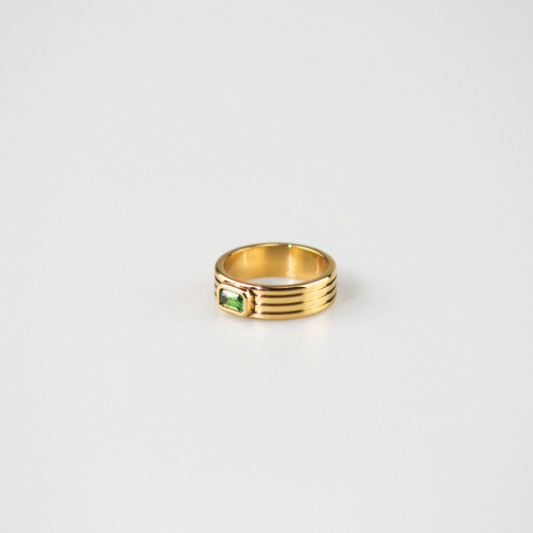 Green Stone Ribbed Ring, photo 4