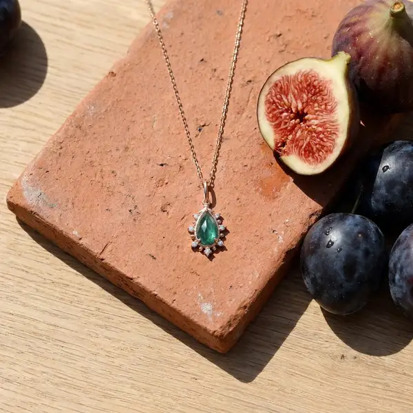 Malachite Empress Necklace: Gold Plated Pendant, photo 4