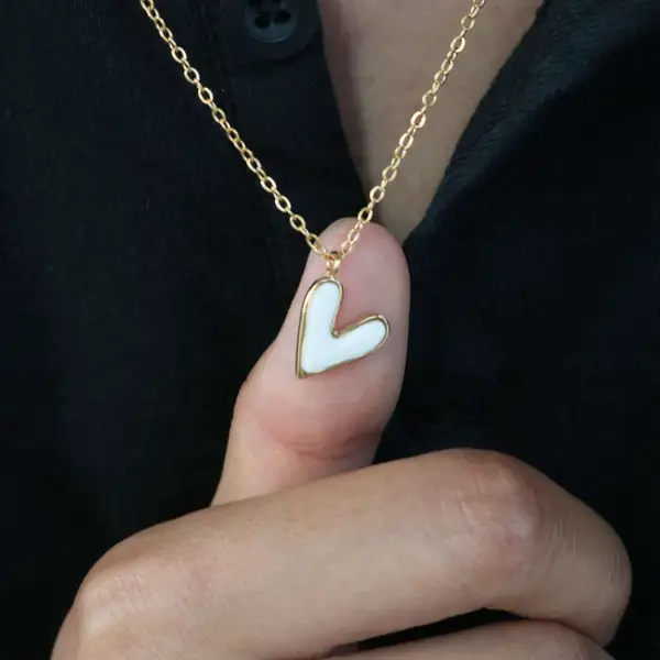 White Heart Necklace, photo 5