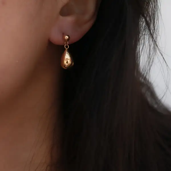 Gold Teardrop Dangle Earrings, photo 4