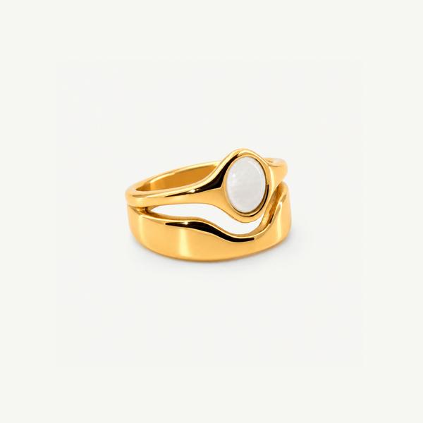 Hugo Ring