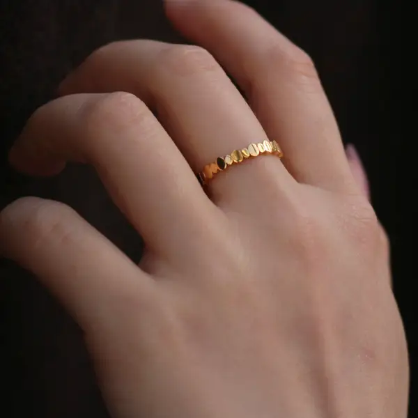 Flat Dots Band Ring, photo 3