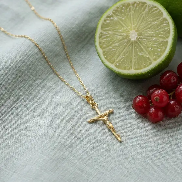 Hypoallergenic 14k Gold Plated Crucifix Pendant Necklace, photo 4