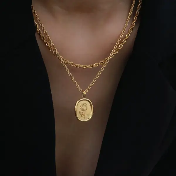 Flower Pendant Necklace, photo 2