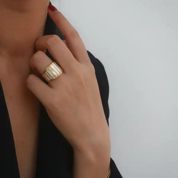 Gold Plated Striped Mother of Pearl Ring, photo 7