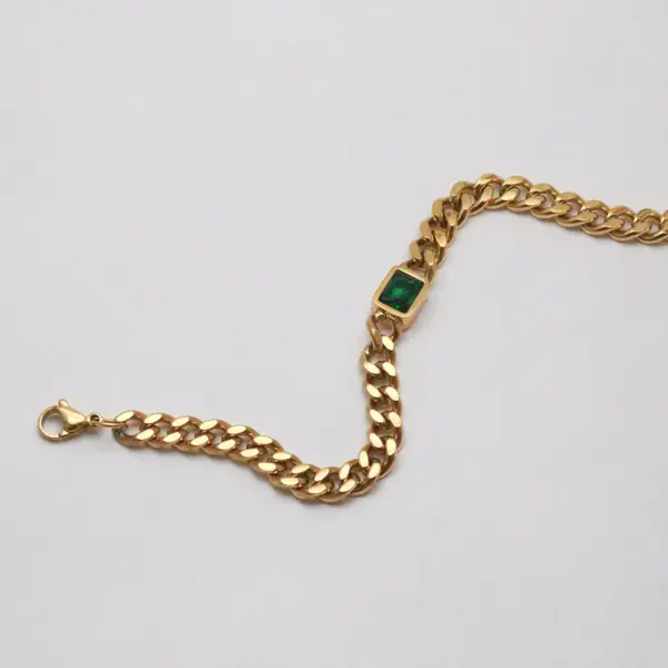 Emerald Gem Curb Chain Bracelet, photo 8