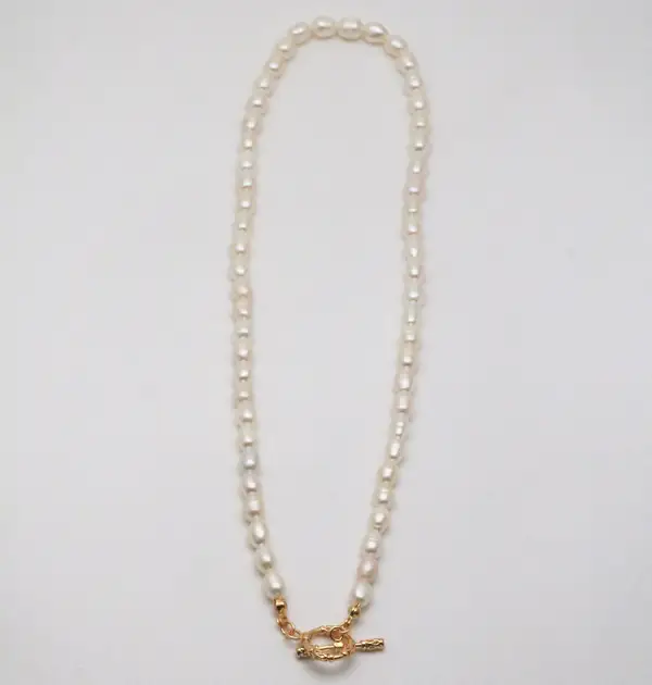 Dainty Pearl Toggle Necklace, photo 2