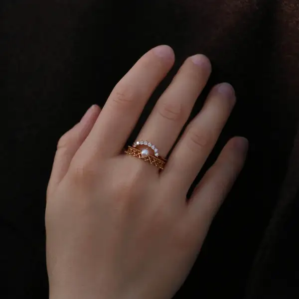 Adjustable Pearl Crown Ring, photo 3