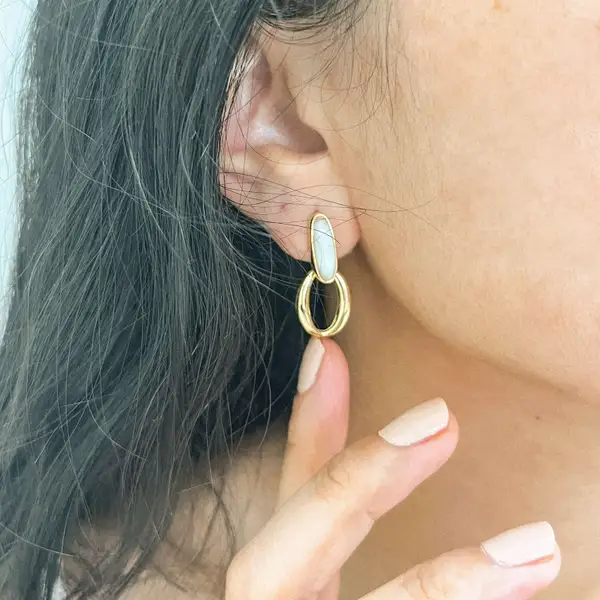 Nerida Mother of Pearl Hoop Earrings, photo 3