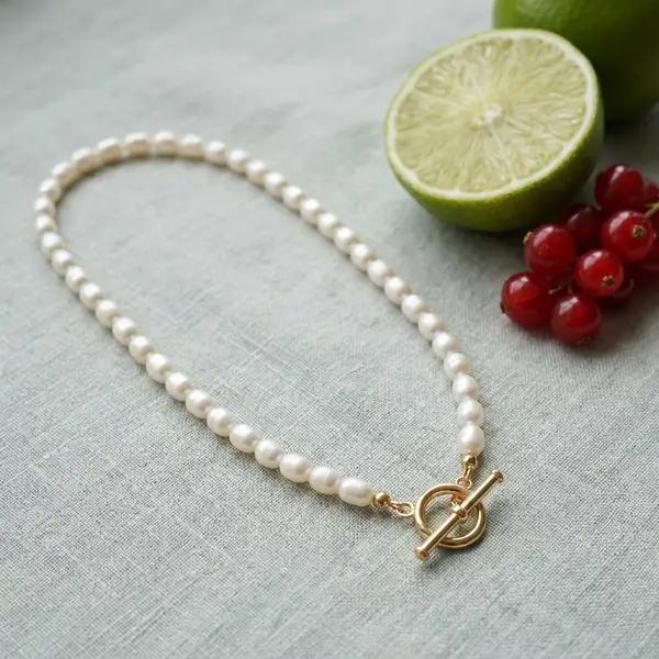 Dainty Pearl Toggle Necklace, photo 4